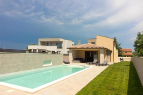 Ferienhaus mit Privatpool für 8 Personen ca 120 qm in Šišan, Istrien Südküste von Istrien